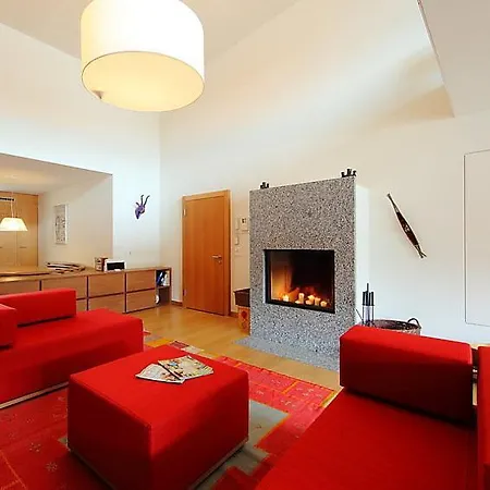 Apartment Celerina Sleeps 8 Wifi